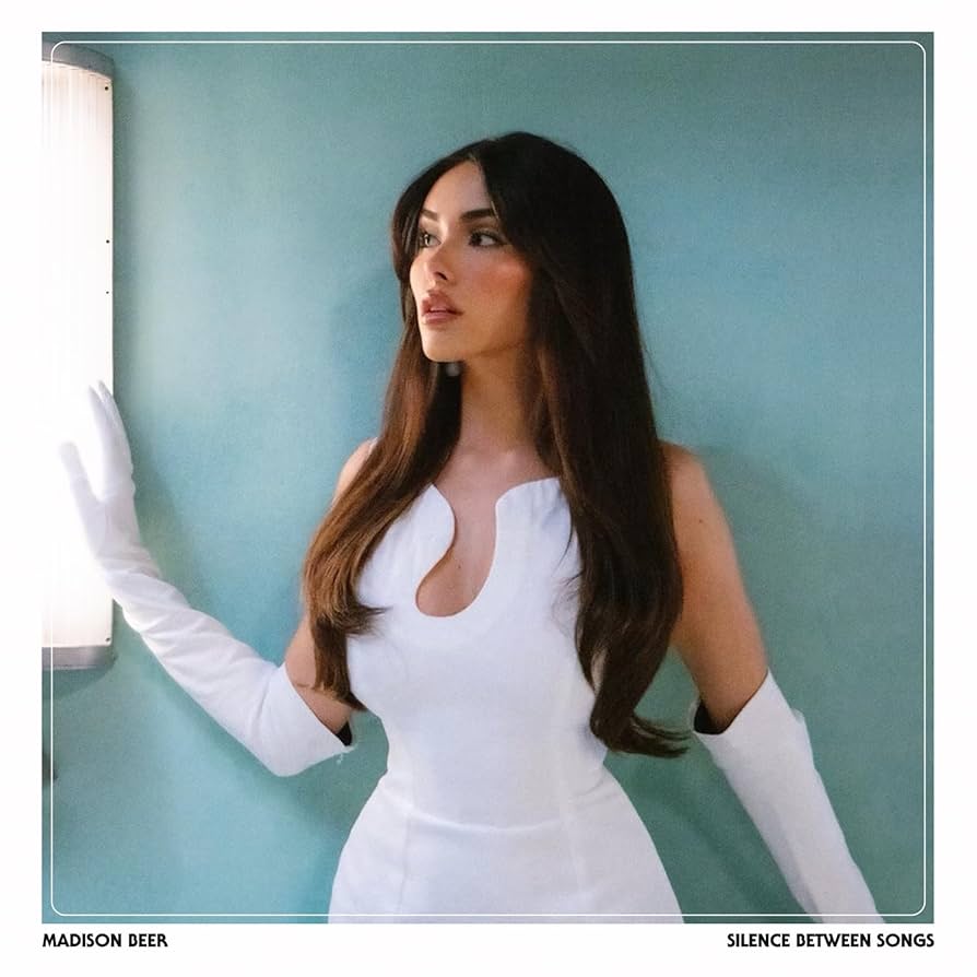Madison Beer - Silence Between Songs { vinyl }